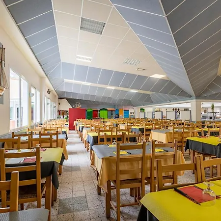 Parco vacanze Azureva Club Ile D'oleron 3*