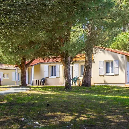 Azureva Ile D'oleron 3*