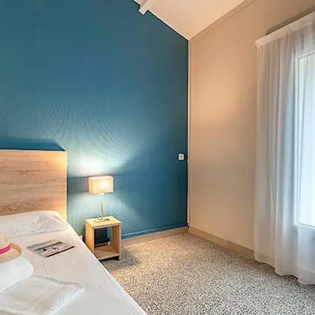 Azureva Club Ile D'oleron 假日公园 3*
