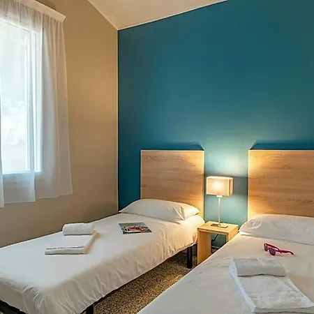 Azureva Club Ile D'oleron 假日公园 3*