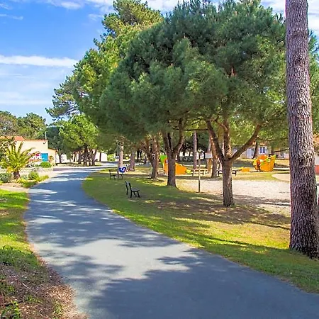 Azureva Club Ile D'oleron 假日公园 Grand-Village-Plage