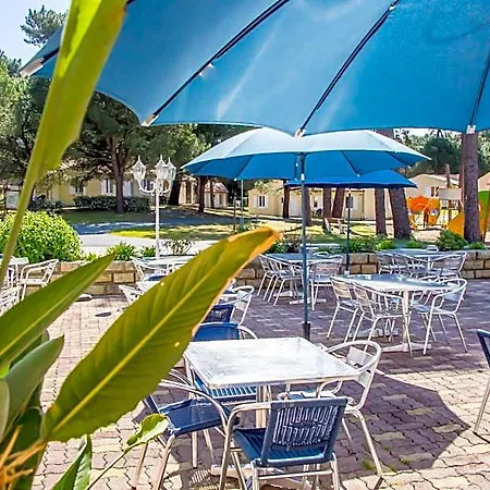 Azureva Club Ile D'oleron 假日公园