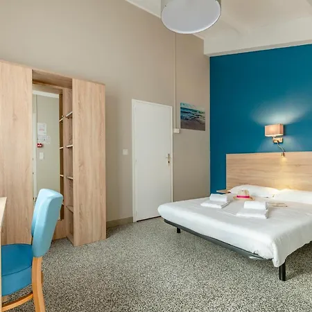 Azureva Club Ile D'oleron 假日公园 3*
