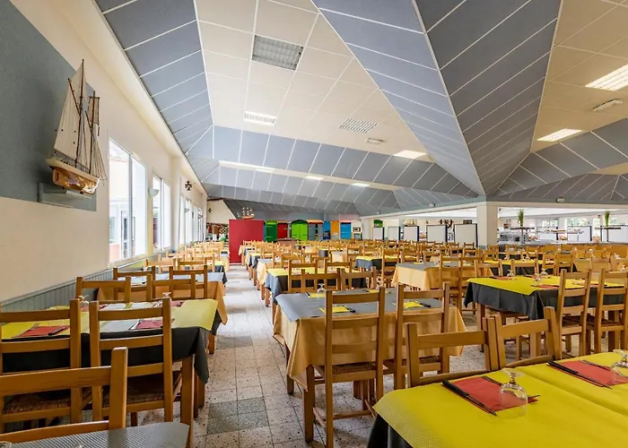 Parque de vacaciones Azureva Club Ile D'oleron 3*