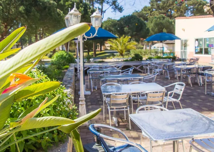 Parque de vacaciones Azureva Club Ile D'oleron 3*